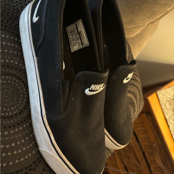 Nike Womens Toki Slip On Canvas Black Shoes - Picture 3 of 9